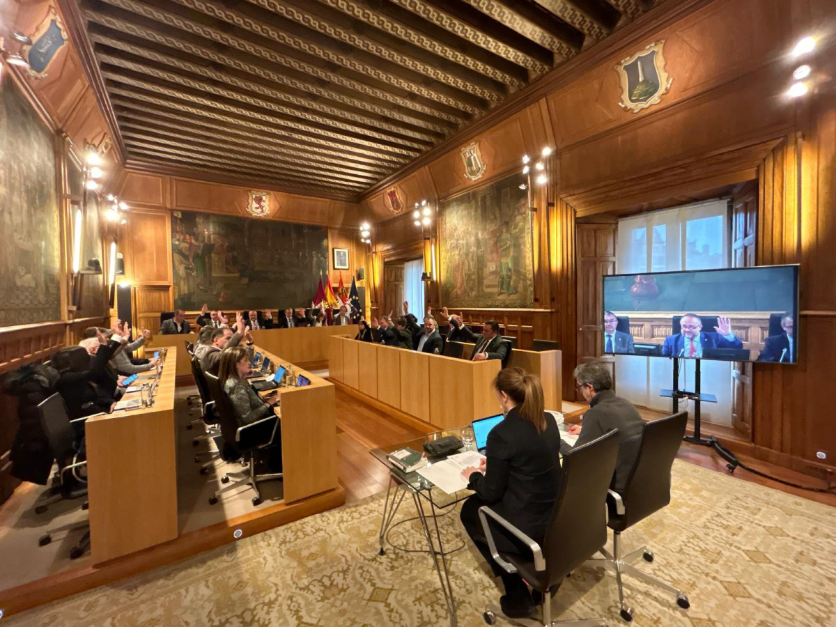 Pleno Dipu Leon