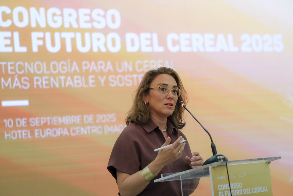 20250910 CONSEJERA AGRICULTURA CLAUSURA CONGRESO CEREAL 1